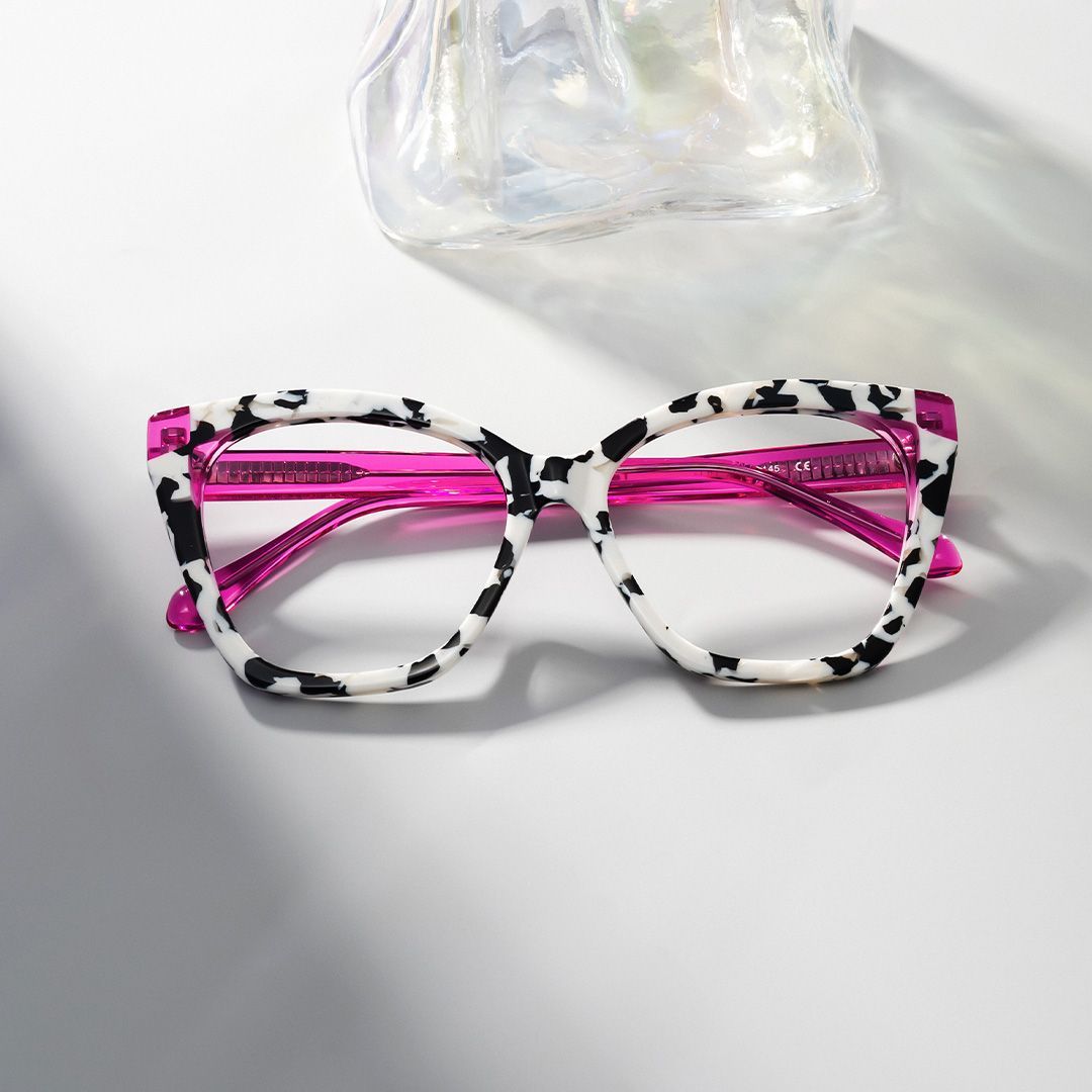 Kira Cow Frame Glasses with Butterfly Frame Online | ZEELOOL0
