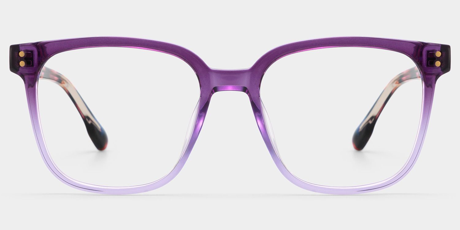 Donnalyn glasses 1