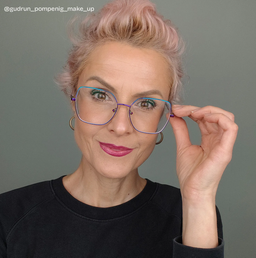 Billie Iridescent Geometric Glasses7