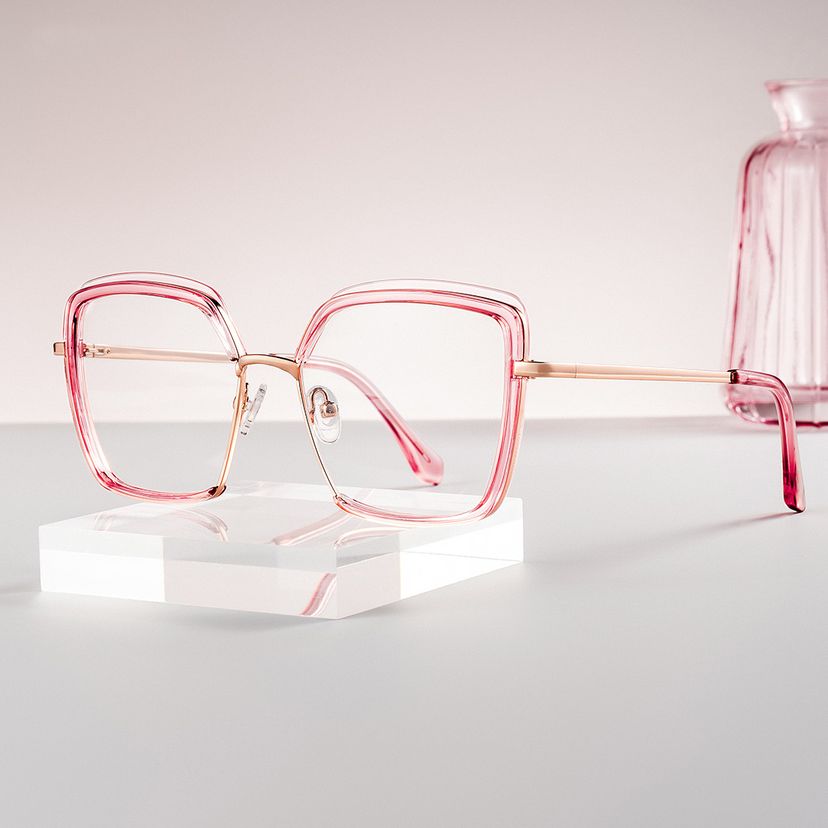 Cordaro Pink Square Glasses