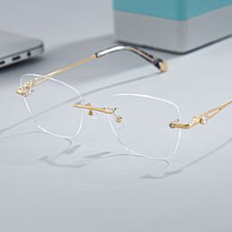 Seth Gold Rectangle Glasses1