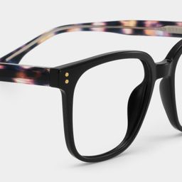 Donnalyn Black Square Glasses4