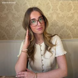 Clementine Brown Square Glasses7