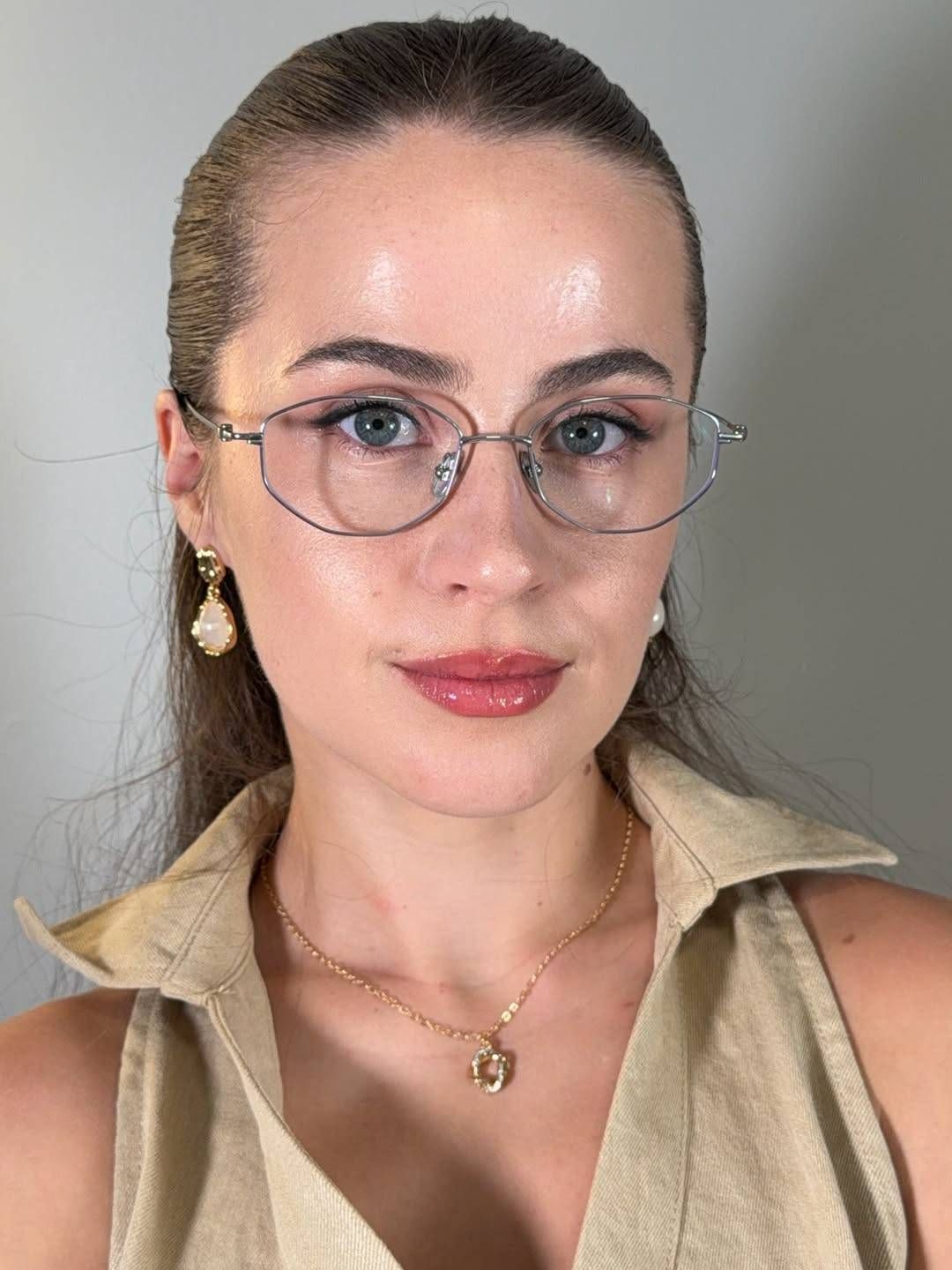 Everett Silver Frame Glasses with Geometric Frame Online |  ZEELOOL UK9