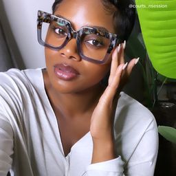 Brandon Gray Square Glasses10