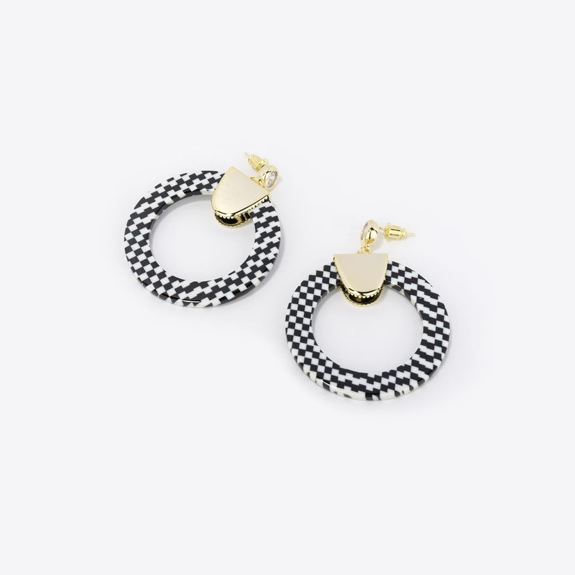 Stylish Arch Green Earrings