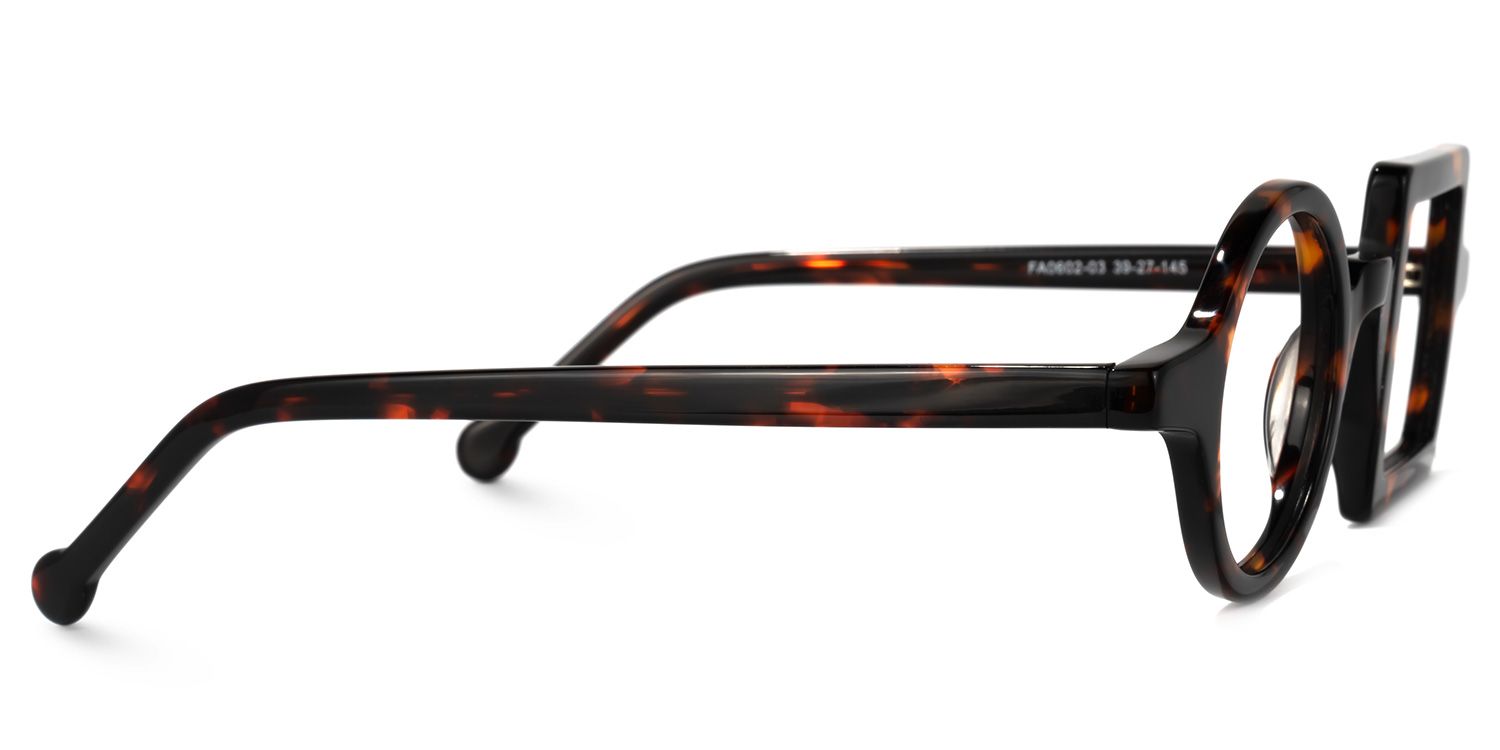 Buy Paola  Optical Glasses and EyeWear Frames on Zeelool2