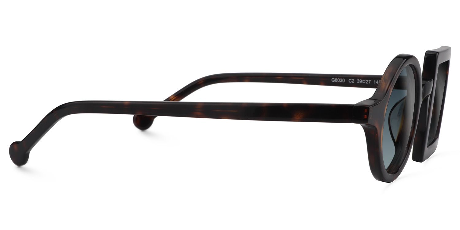 Buy Paola Optical Glasses and EyeWear Frames on Zeelool3