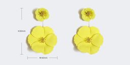 Stylish Petaloid Shaped Yellow Earrings3