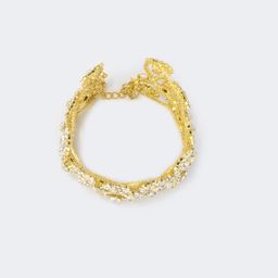Glaring Occidental Style Golden Bracelet2