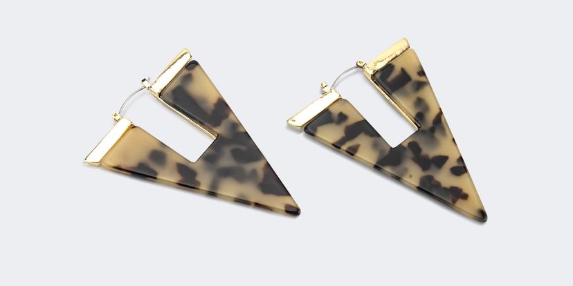 National Style Inverted Triangular Tortoise Earrings