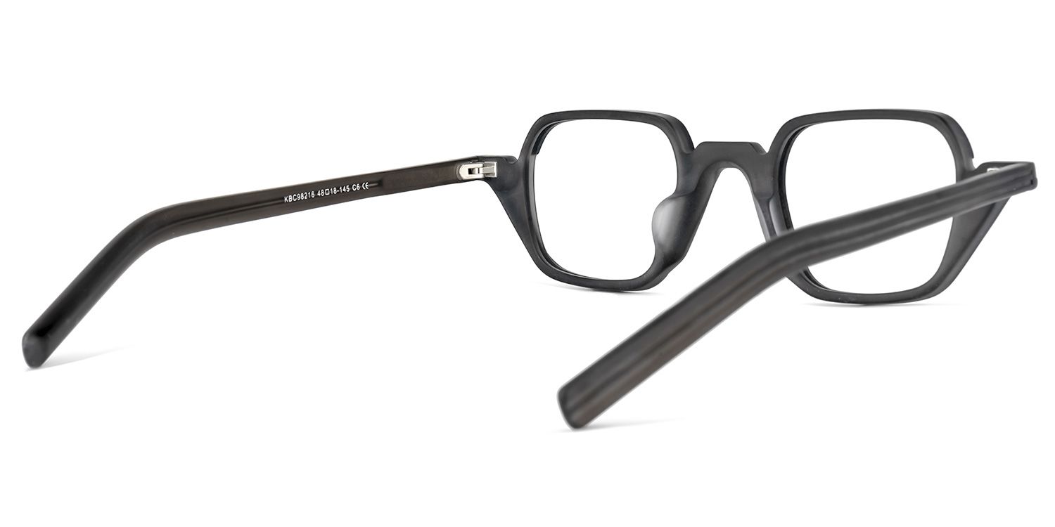 Buy Tomika Optical Glasses and EyeWear Frames on Zeelool3