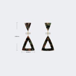 Vintage Triangle Shaped Tortoise Earrings2