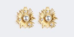 Vintage Geometric Shaped Gold Earrings2