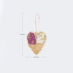 Stylish Heart Shape Gold Earrings3