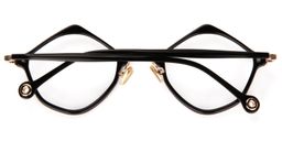 Sicily Lip-Shaped Black Glasses2