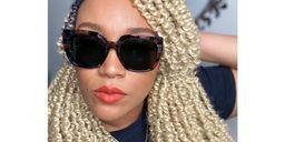 Reeves Square Floral Sunglasses2