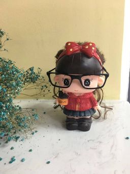 It is so so convenient for me to read and carry.Orange headband is my 0