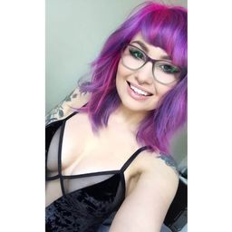 This glasses are stylish and so comfortable. I can't say enough about 0