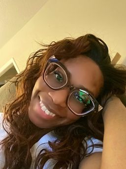 Absolutely love this frame! Sturdy and well made. They look way more e0