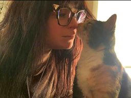 Love, Love Love, Looove this style!! I have them in both brown and bla0