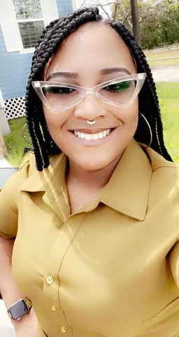 I really like the style and lightweight of the glasses. 0