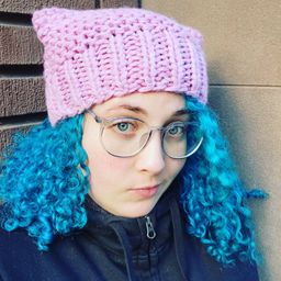 Glasses are very comfortable and surprisingly good quality0