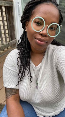 love love love these! they’re one of my favorite pair! not an everyday0