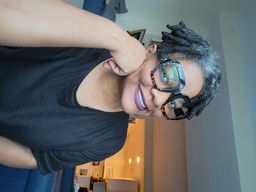 Love these chunky lenses. They are my go to when i want to add drama a0