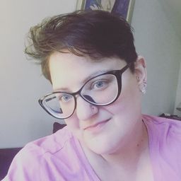 I cannot believe how many compliments I get on these glasses. I’ve act0