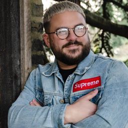 I purchased these frames, and i love them! They are so stylish, and I'0